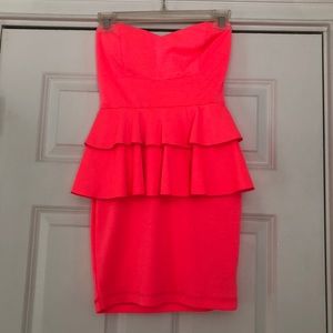 Hot pink strapless 2b Bebe dress